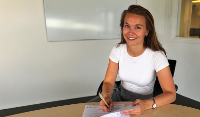 Jette van Schaik header.jpeg